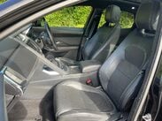 Jaguar E-Pace 2.0 P300 R-Dynamic HSE Auto AWD Euro 6 (s/s) 5dr 24