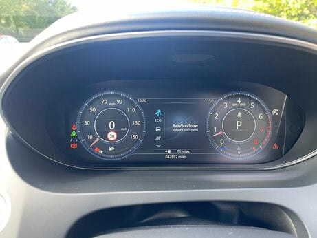 Jaguar E-Pace 2.0 P300 R-Dynamic HSE Auto AWD Euro 6 (s/s) 5dr 59