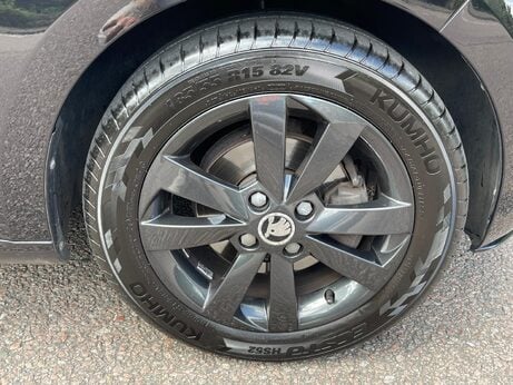 Skoda Citigo 1.0 MPI Monte Carlo Euro 6 3dr 9