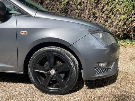 SEAT Ibiza 1.2 TSI FR Sport Coupe Euro 5 3dr 9