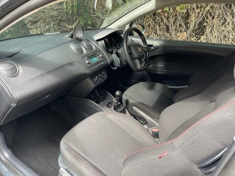 SEAT Ibiza 1.2 TSI FR Sport Coupe Euro 5 3dr 10