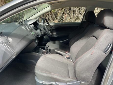 SEAT Ibiza 1.2 TSI FR Sport Coupe Euro 5 3dr 47