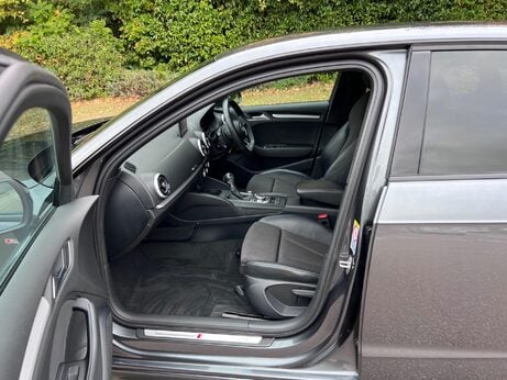 Audi A3 1.5 TFSI CoD 35 Black Edition Sportback S Tronic Euro 6 (s/s) 5dr 24
