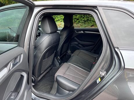 Audi A3 1.5 TFSI CoD 35 Black Edition Sportback S Tronic Euro 6 (s/s) 5dr 28