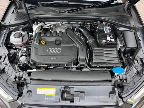 Audi A3 1.5 TFSI CoD 35 Black Edition Sportback S Tronic Euro 6 (s/s) 5dr 34