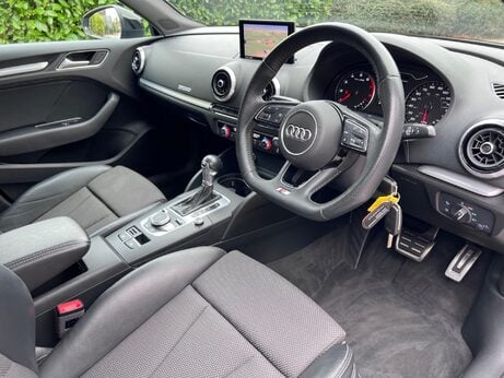 Audi A3 1.5 TFSI CoD 35 Black Edition Sportback S Tronic Euro 6 (s/s) 5dr 14