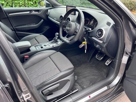 Audi A3 1.5 TFSI CoD 35 Black Edition Sportback S Tronic Euro 6 (s/s) 5dr 70