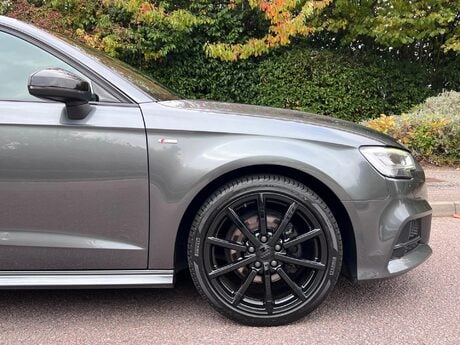 Audi A3 1.5 TFSI CoD 35 Black Edition Sportback S Tronic Euro 6 (s/s) 5dr 13