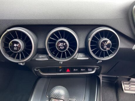 Audi TT 2.0 TFSI S line S Tronic quattro Euro 6 (s/s) 3dr 21