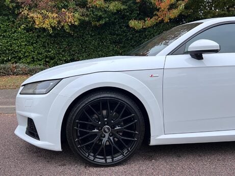 Audi TT 2.0 TFSI S line S Tronic quattro Euro 6 (s/s) 3dr 9