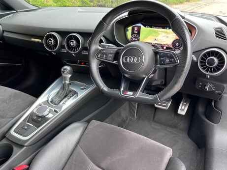 Audi TT 2.0 TFSI S line S Tronic quattro Euro 6 (s/s) 3dr 73