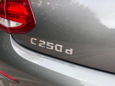 Mercedes-Benz C Class 2.1 C250d AMG Line (Premium Plus) Cabriolet G-Tronic+ Euro 6 (s/s) 2dr 85