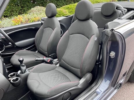 Mini Convertible 1.6 One Euro 5 2dr 27