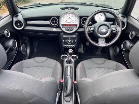 Mini Convertible 1.6 One Euro 5 2dr 18