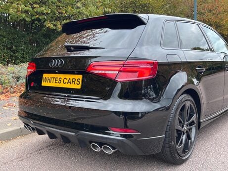 Audi S3 2.0 TFSI Black Edition Sportback S Tronic quattro Euro 6 (s/s) 5dr 33