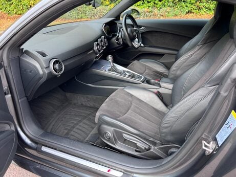 Audi TT 2.0 TFSI S line S Tronic Euro 6 (s/s) 3dr 69