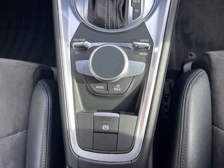 Audi TT 2.0 TFSI S line S Tronic Euro 6 (s/s) 3dr 19