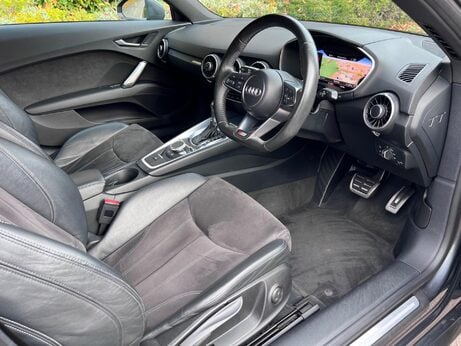 Audi TT 2.0 TFSI S line S Tronic Euro 6 (s/s) 3dr 11