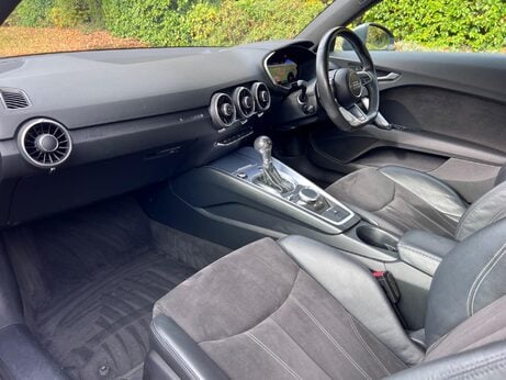 Audi TT 2.0 TFSI S line S Tronic Euro 6 (s/s) 3dr 57