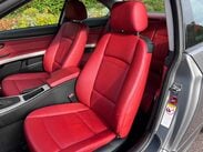 BMW 3 Series 2.0 320i SE Steptronic Euro 4 2dr 37