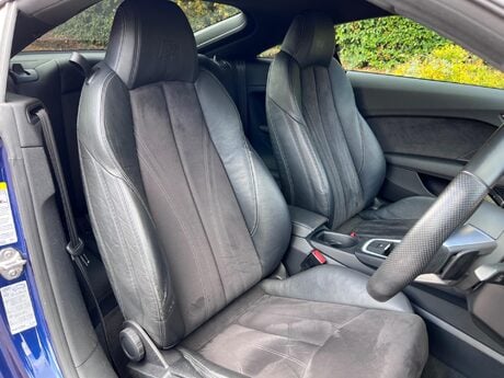 Audi TT 2.0 TFSI S line S Tronic quattro Euro 6 (s/s) 3dr 73