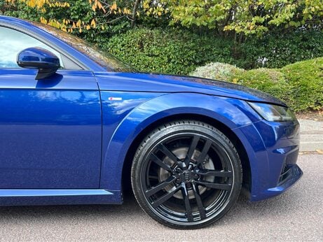 Audi TT 2.0 TFSI S line S Tronic quattro Euro 6 (s/s) 3dr 10