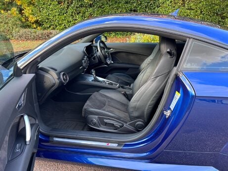 Audi TT 2.0 TFSI S line S Tronic quattro Euro 6 (s/s) 3dr 22