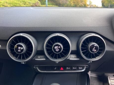 Audi TT 2.0 TFSI S line S Tronic quattro Euro 6 (s/s) 3dr 22