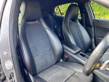 Mercedes-Benz GLA 2.1 GLA220d AMG Line 7G-DCT 4MATIC Euro 6 (s/s) 5dr 53