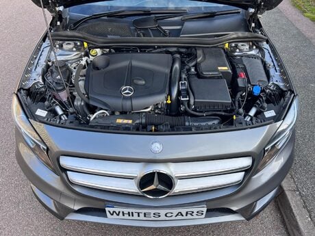 Mercedes-Benz GLA 2.1 GLA220d AMG Line 7G-DCT 4MATIC Euro 6 (s/s) 5dr 29