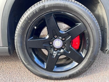 Mercedes-Benz GLA 2.1 GLA220d AMG Line 7G-DCT 4MATIC Euro 6 (s/s) 5dr 57