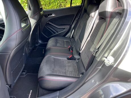 Mercedes-Benz GLA 2.1 GLA220d AMG Line 7G-DCT 4MATIC Euro 6 (s/s) 5dr 21