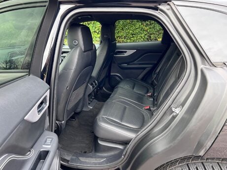 Jaguar F-Pace 2.0 D180 R-Sport Auto AWD Euro 6 (s/s) 5dr 20