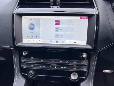 Jaguar F-Pace 2.0 D180 R-Sport Auto AWD Euro 6 (s/s) 5dr 41