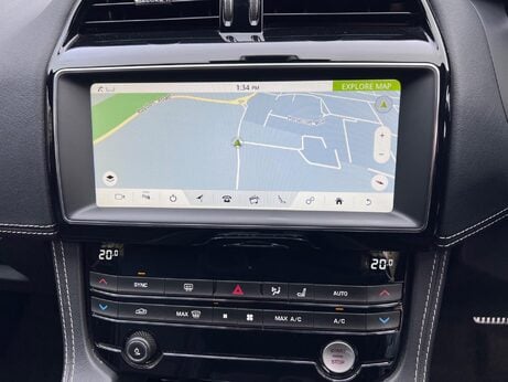 Jaguar F-Pace 2.0 D180 R-Sport Auto AWD Euro 6 (s/s) 5dr 39