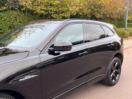 Jaguar F-Pace 2.0 D180 R-Sport Auto AWD Euro 6 (s/s) 5dr 8