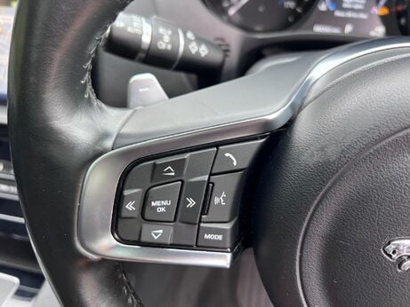 Jaguar F-Pace 2.0 D180 R-Sport Auto AWD Euro 6 (s/s) 5dr 41