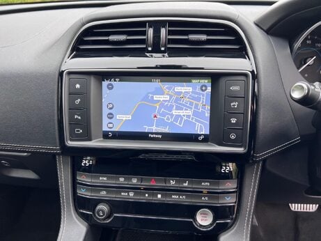 Jaguar F-Pace 2.0 D180 R-Sport Auto AWD Euro 6 (s/s) 5dr 20