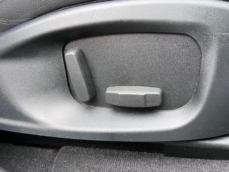 Jaguar F-Pace 2.0 D180 R-Sport Auto AWD Euro 6 (s/s) 5dr 21