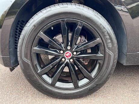 Jaguar F-Pace 2.0 D180 R-Sport Auto AWD Euro 6 (s/s) 5dr 69