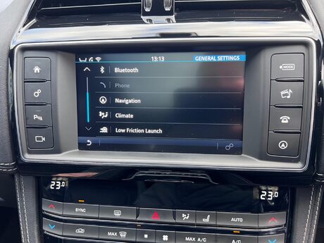 Jaguar F-Pace 2.0 D180 R-Sport Auto AWD Euro 6 (s/s) 5dr 74