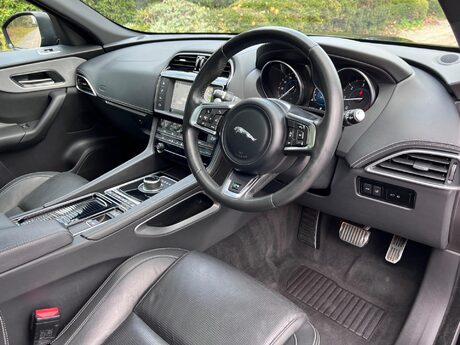 Jaguar F-Pace 2.0 D180 R-Sport Auto AWD Euro 6 (s/s) 5dr 16