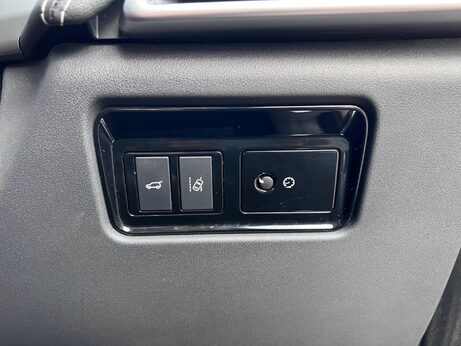 Jaguar F-Pace 2.0 D180 R-Sport Auto AWD Euro 6 (s/s) 5dr 43