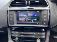 Jaguar F-Pace 2.0 D180 R-Sport Auto AWD Euro 6 (s/s) 5dr 78