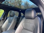 Jaguar F-Pace 2.0 D180 R-Sport Auto AWD Euro 6 (s/s) 5dr 27