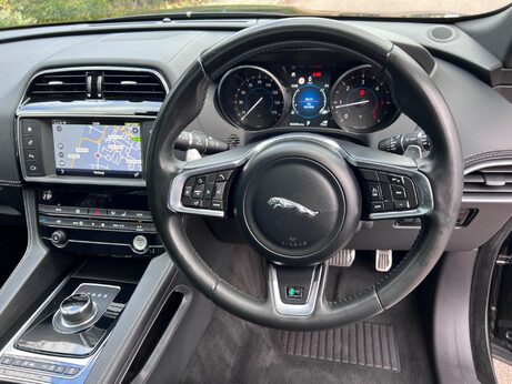 Jaguar F-Pace 2.0 D180 R-Sport Auto AWD Euro 6 (s/s) 5dr 76