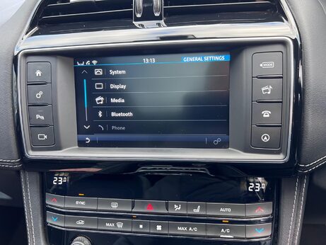 Jaguar F-Pace 2.0 D180 R-Sport Auto AWD Euro 6 (s/s) 5dr 71