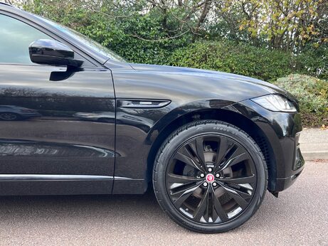 Jaguar F-Pace 2.0 D180 R-Sport Auto AWD Euro 6 (s/s) 5dr 8