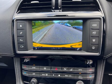 Jaguar F-Pace 2.0 D180 R-Sport Auto AWD Euro 6 (s/s) 5dr 72