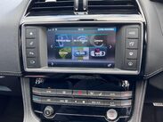 Jaguar F-Pace 2.0 D180 R-Sport Auto AWD Euro 6 (s/s) 5dr 77